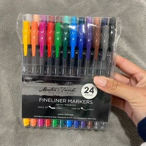 Master’s Touch Fineliners Markers 24- water base